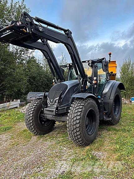 Valtra N175 Direct 트랙터
