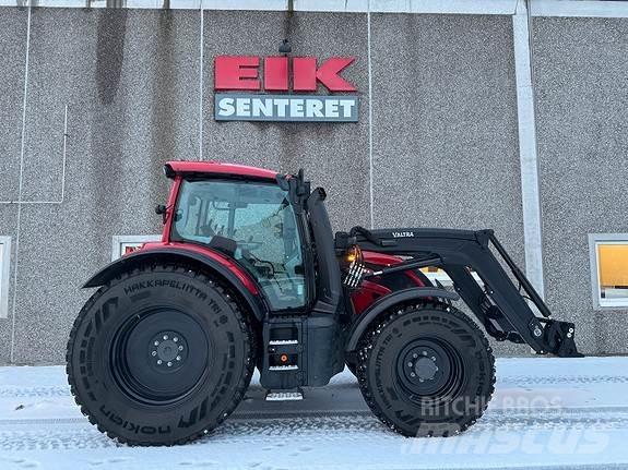 Valtra N175A 트랙터