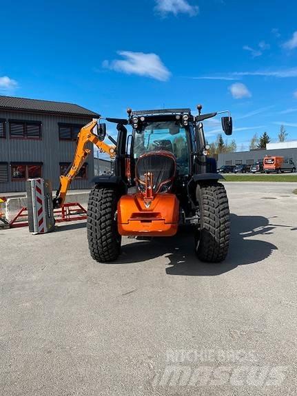 Valtra N175D 트랙터