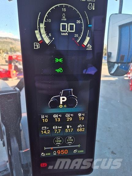 Valtra N175D. 트랙터