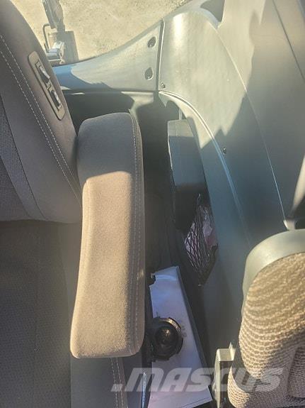 Valtra N175D 트랙터