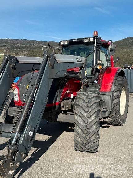 Valtra T 213 V 트랙터
