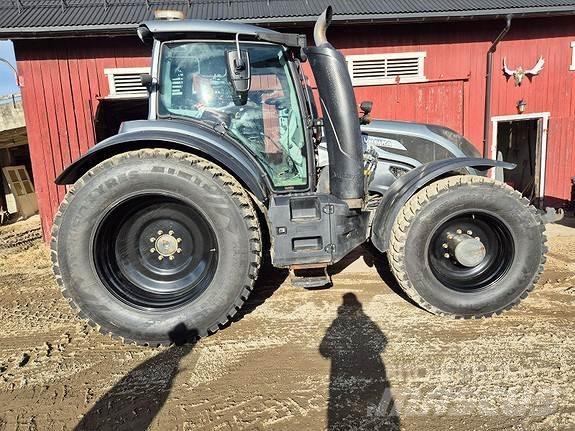 Valtra T 234 Versu 트랙터