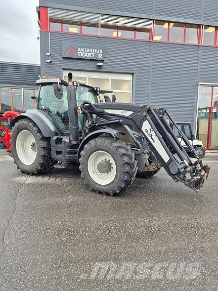 Valtra T 234 Versu 트랙터