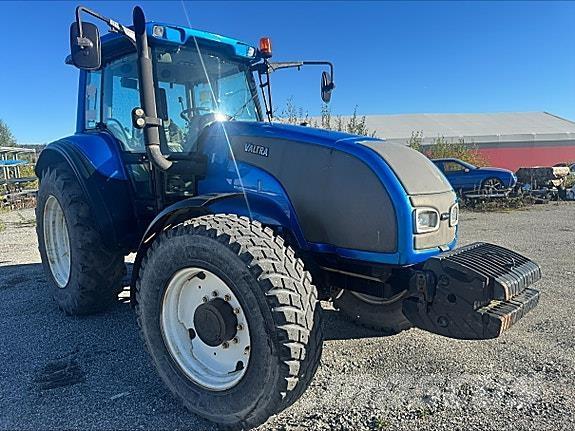 Valtra T150 트랙터