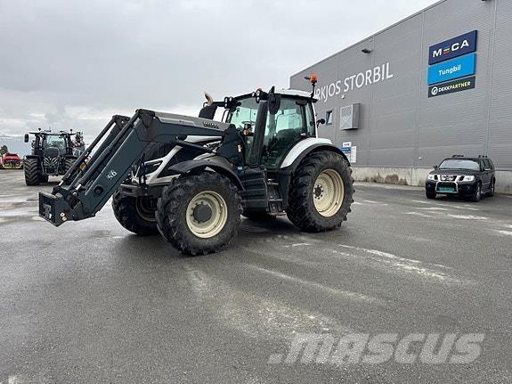 Valtra T174V 트랙터