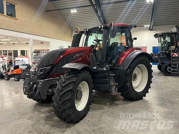 Valtra T234 트랙터