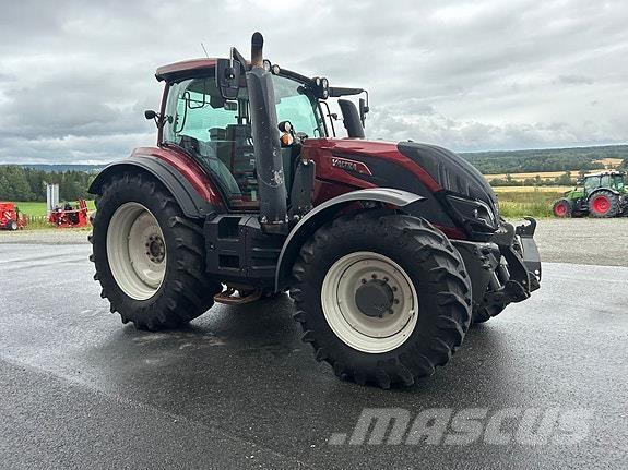 Valtra T234 트랙터