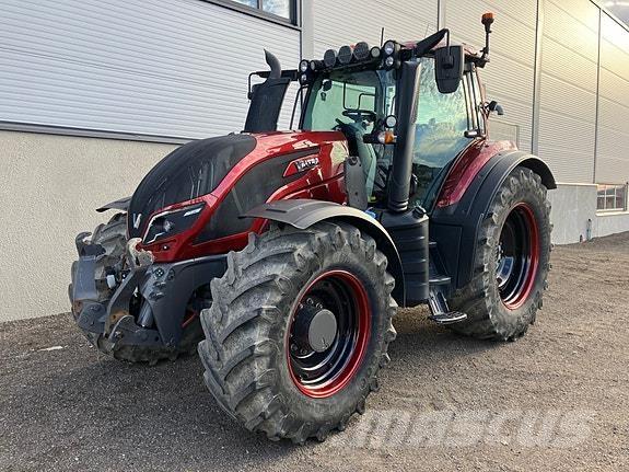 Valtra T234 Direct 트랙터