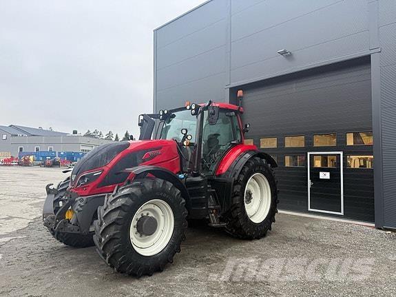 Valtra T234D 트랙터