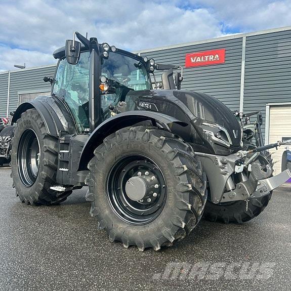 Valtra T235 Direct 트랙터