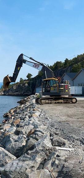 Volvo ECR235EL 대형 굴삭기 29톤 이상