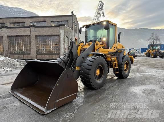 Volvo L70G  휠로우더