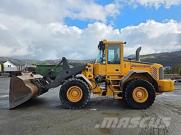 Volvo L90E  휠로우더