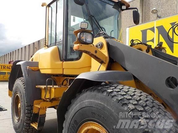 Volvo L90G  휠로우더