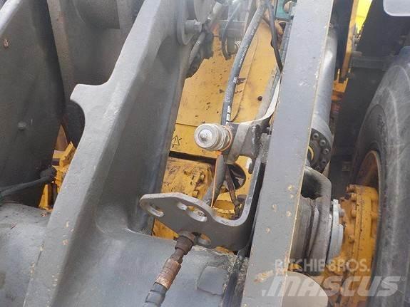 Volvo L90G  휠로우더