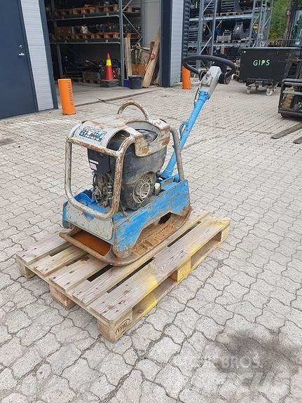 Weber CR 4 E 아스팔트 포장장비
