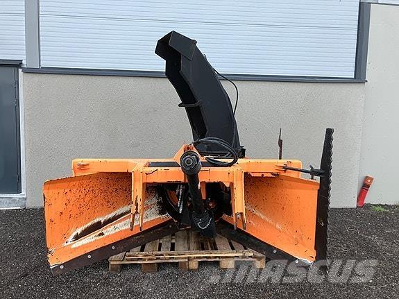  Westbjörn V-2500 제설기