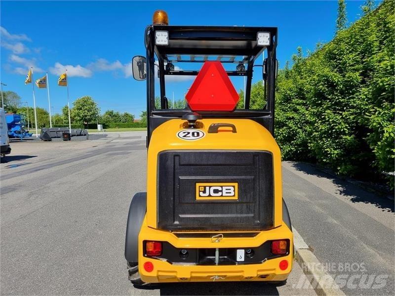 JCB 403 AGRI 미니 로더