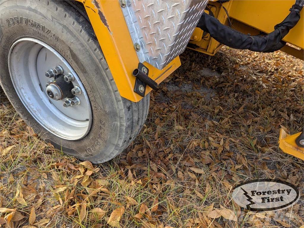 Bandit 21XP 톱밥제조기