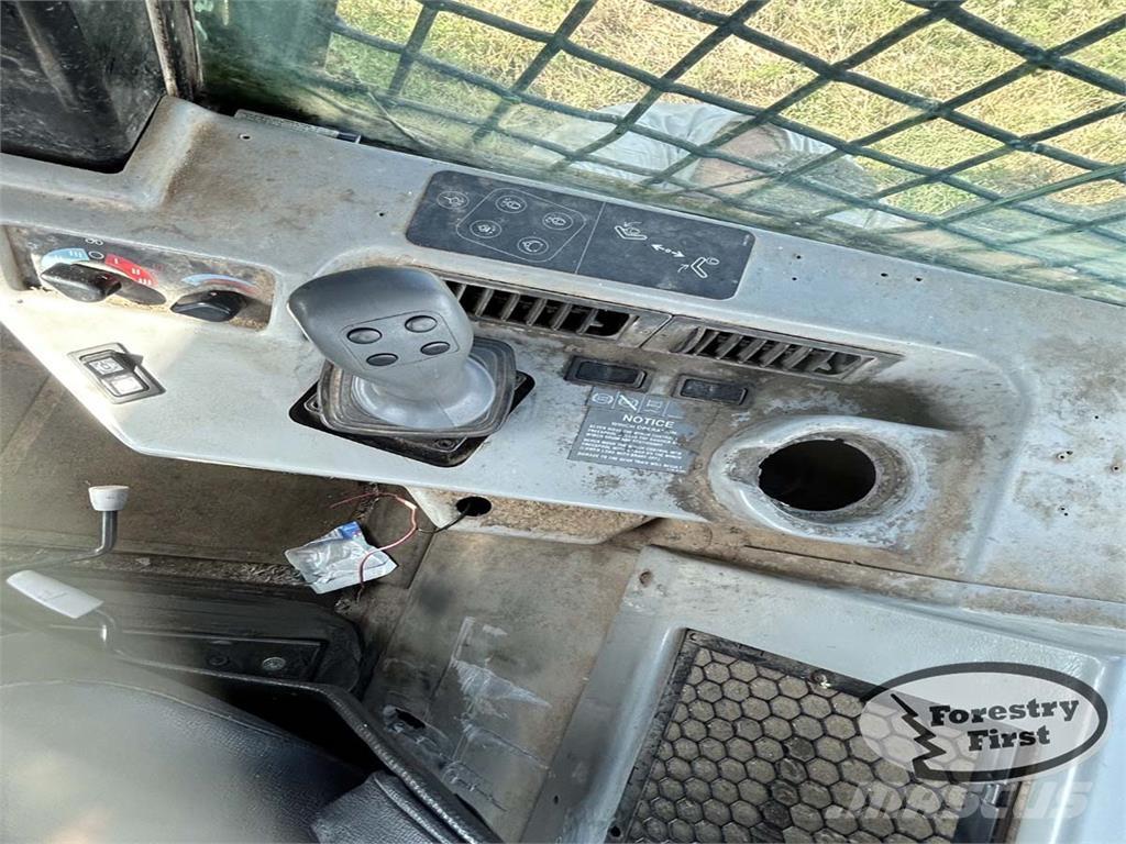 CAT 525B 목재스키더