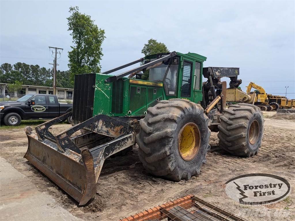 John Deere 748H 목재스키더