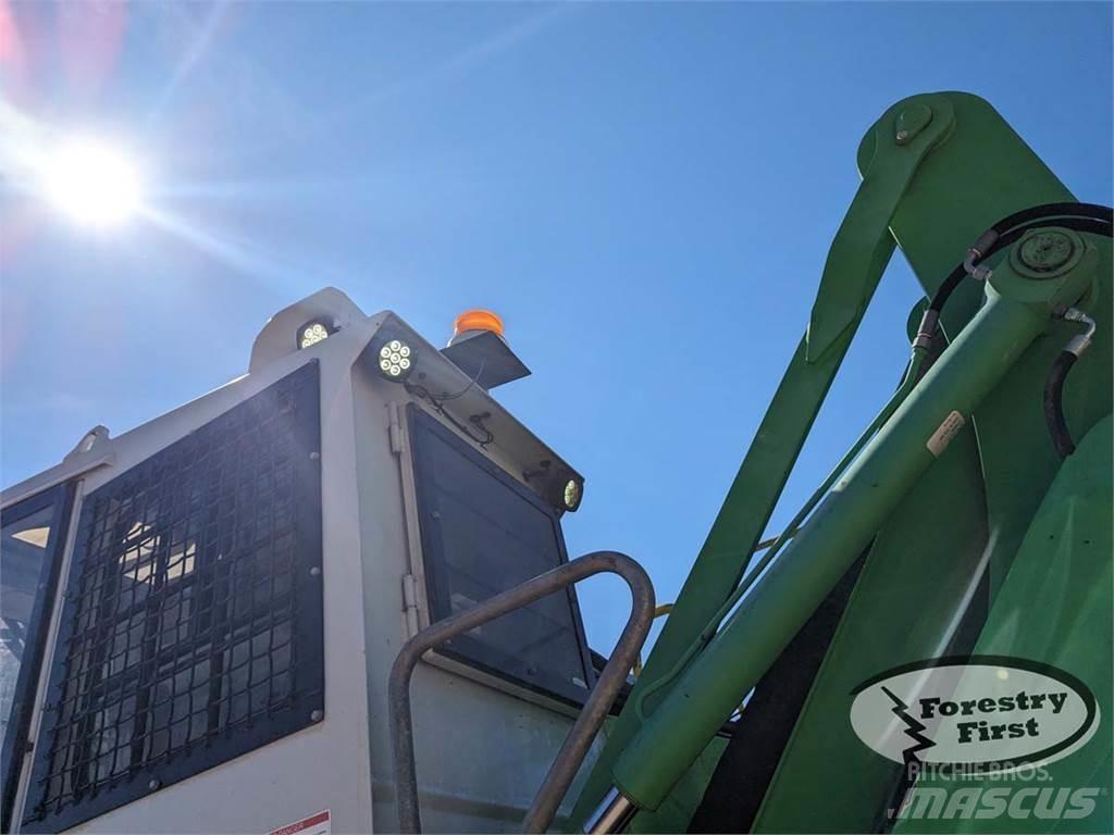 Sennebogen 830E 굴절식 크레인