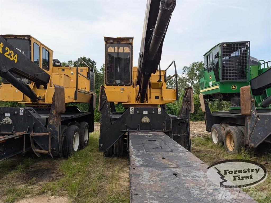 Tigercat 234B 굴절식 크레인