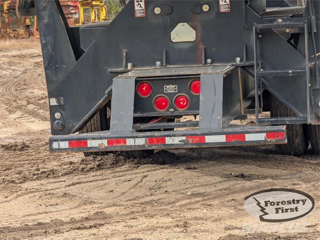 Tigercat 234B 굴절식 크레인