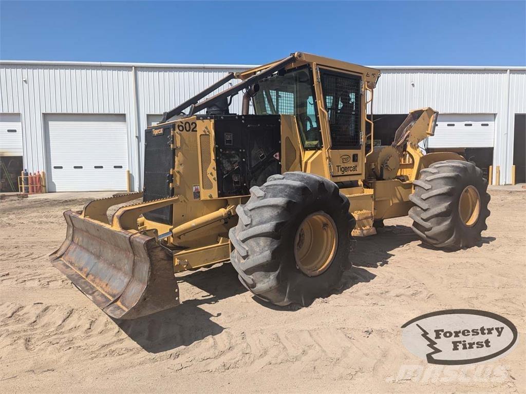 Tigercat 602 목재스키더