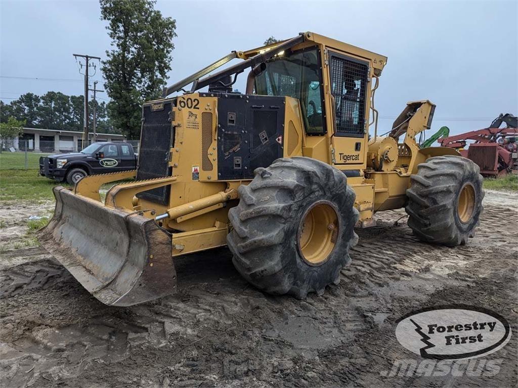 Tigercat 602 목재스키더