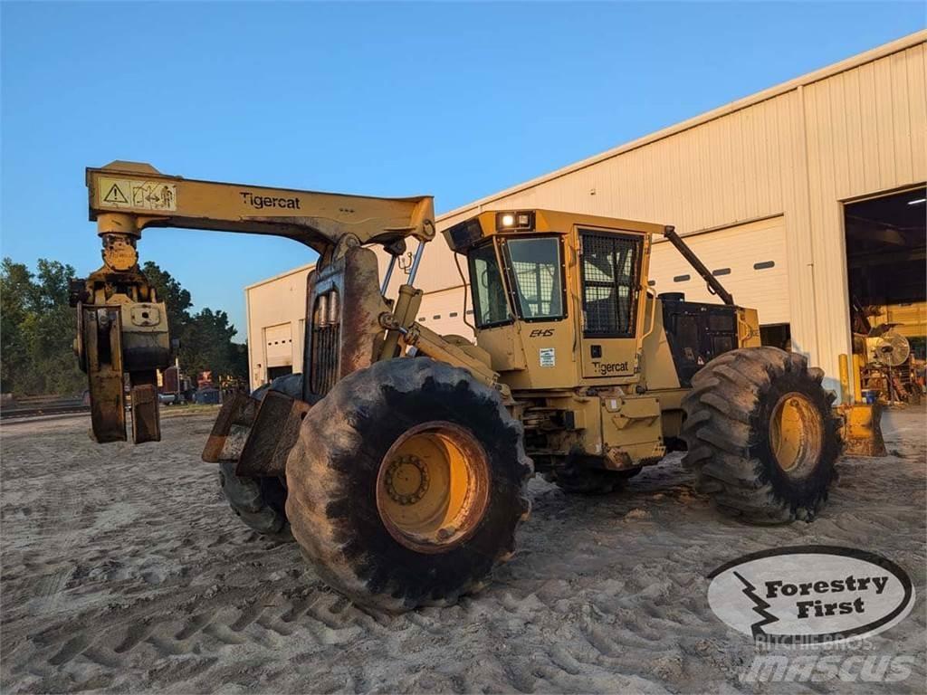 Tigercat 610E 목재스키더