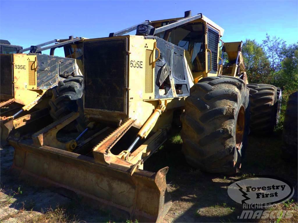 Tigercat 635E 목재스키더