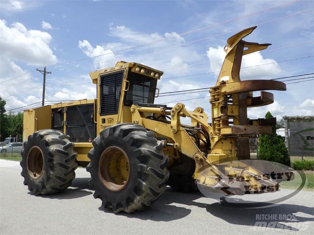 Tigercat 724G 팰러번처