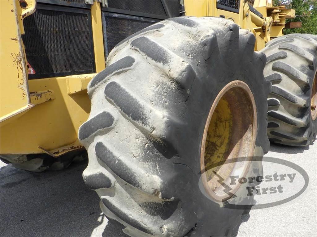Tigercat 724G 팰러번처
