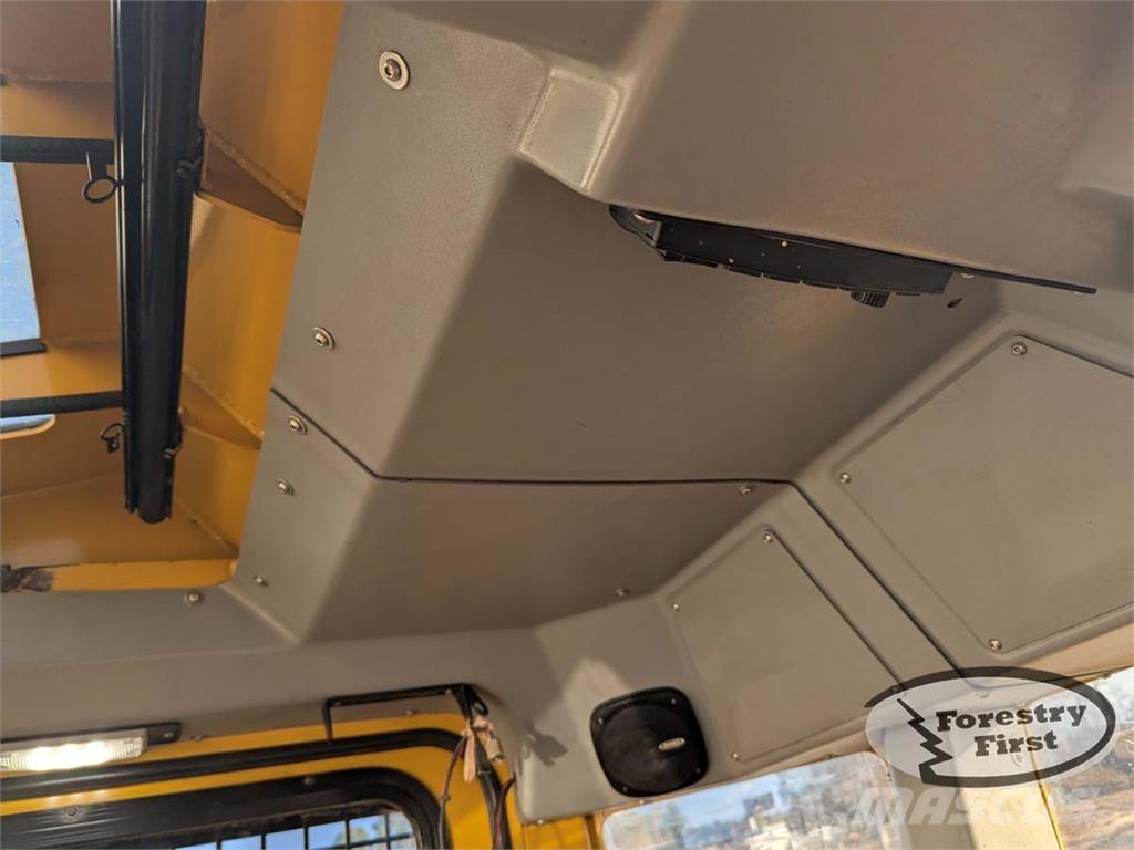 Tigercat 724G 팰러번처