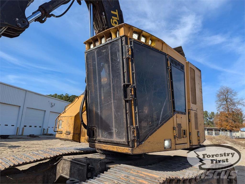 Tigercat 822D 팰러번처