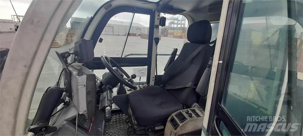 Terex TFC 45L 리치 스태커