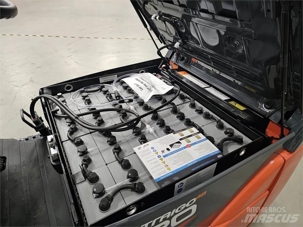 Toyota 8FBE20T 전동 지게차