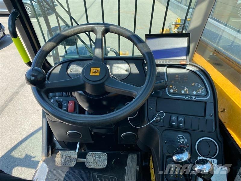 JCB 535-95 텔러 핸들러