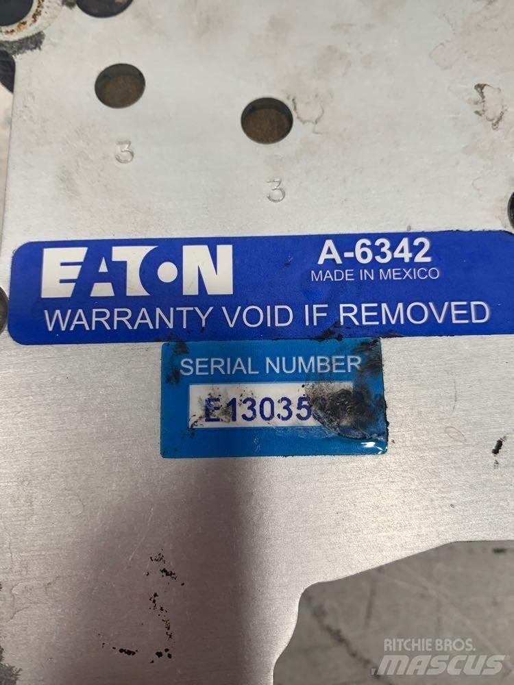 Eaton  기어박스