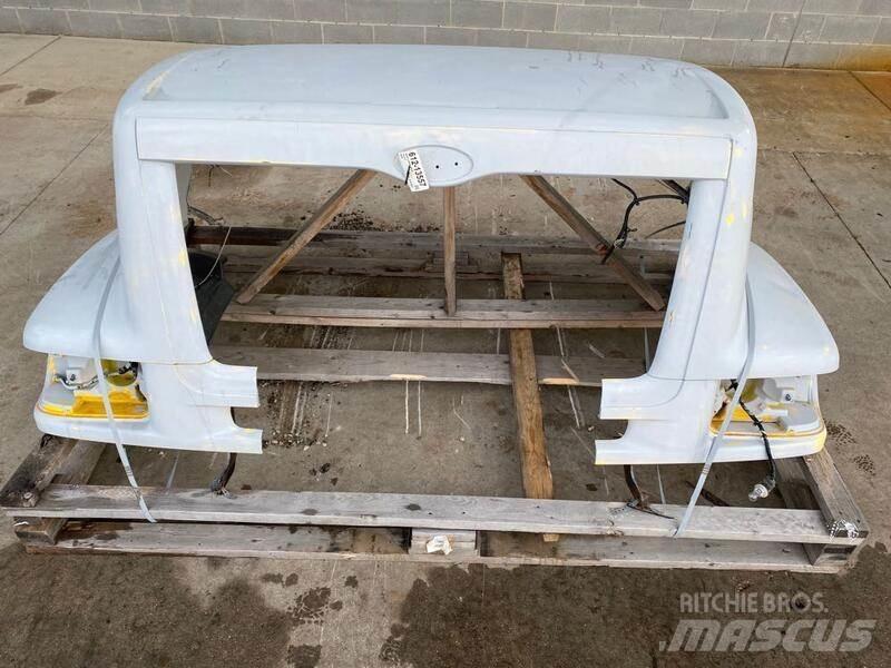 Ford L8501 캐빈 및 인테리어