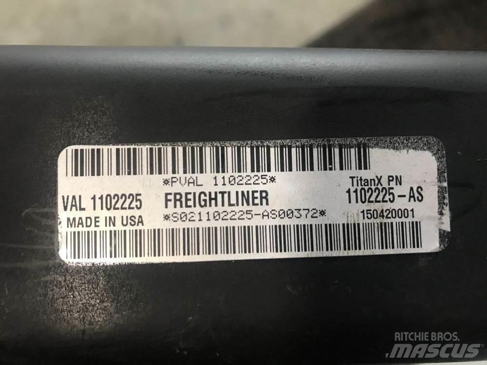 Ford L9000 라디에이터