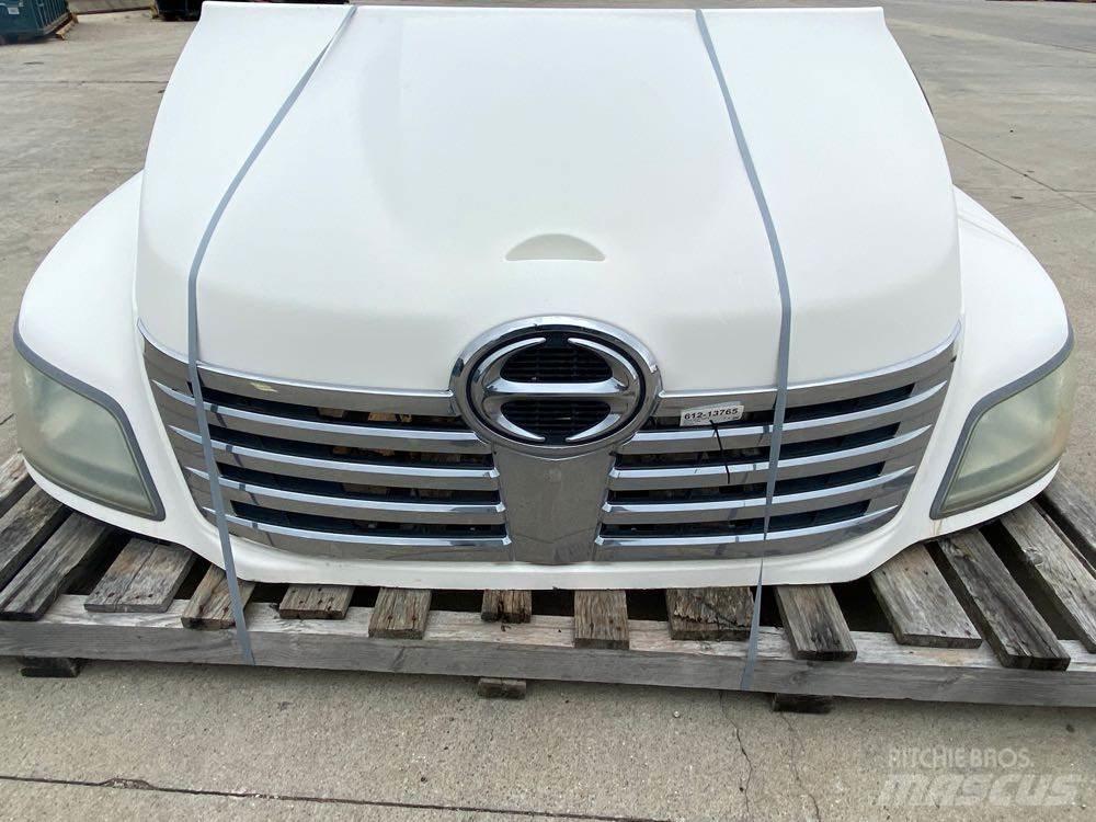 Hino 268 캐빈 및 인테리어