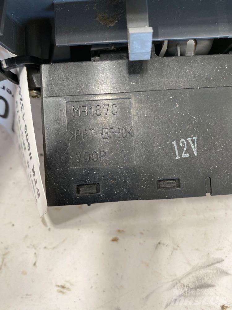 Isuzu NPR 일렉트로닉스