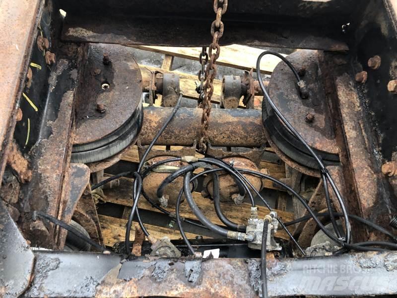 Lift Axle 차축