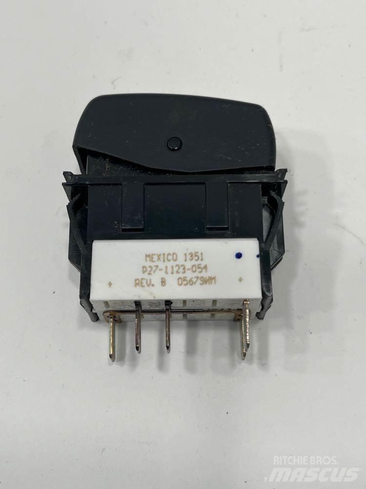Paccar  일렉트로닉스