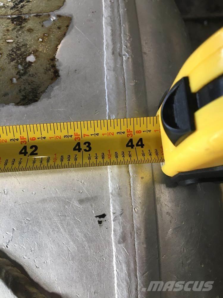 Peterbilt  운송 장비 - 기타