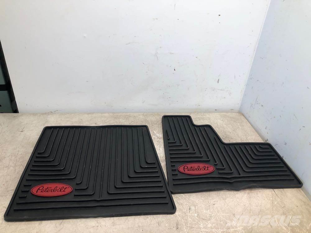 Peterbilt  운송 장비 - 기타