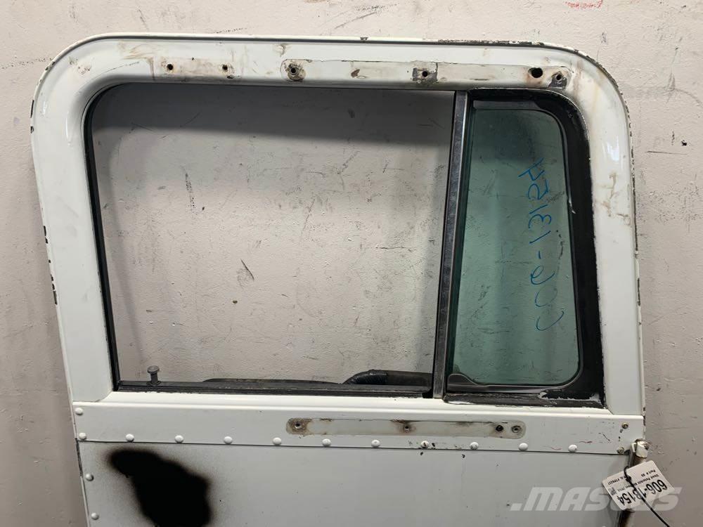 Peterbilt  운송 장비 - 기타